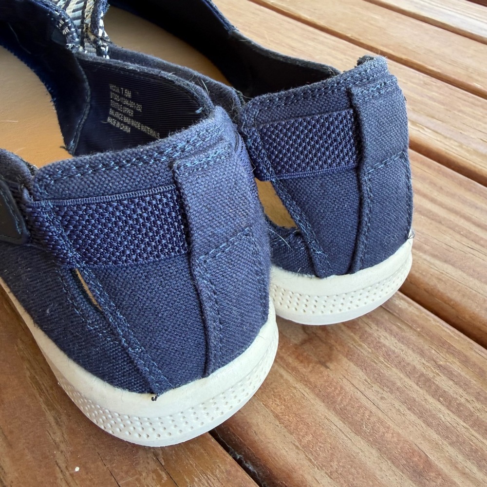 Baretraps Viccia Womens 7.5M Navy Blue Striped Woven Slip On Loafers - Picture 4 of 8